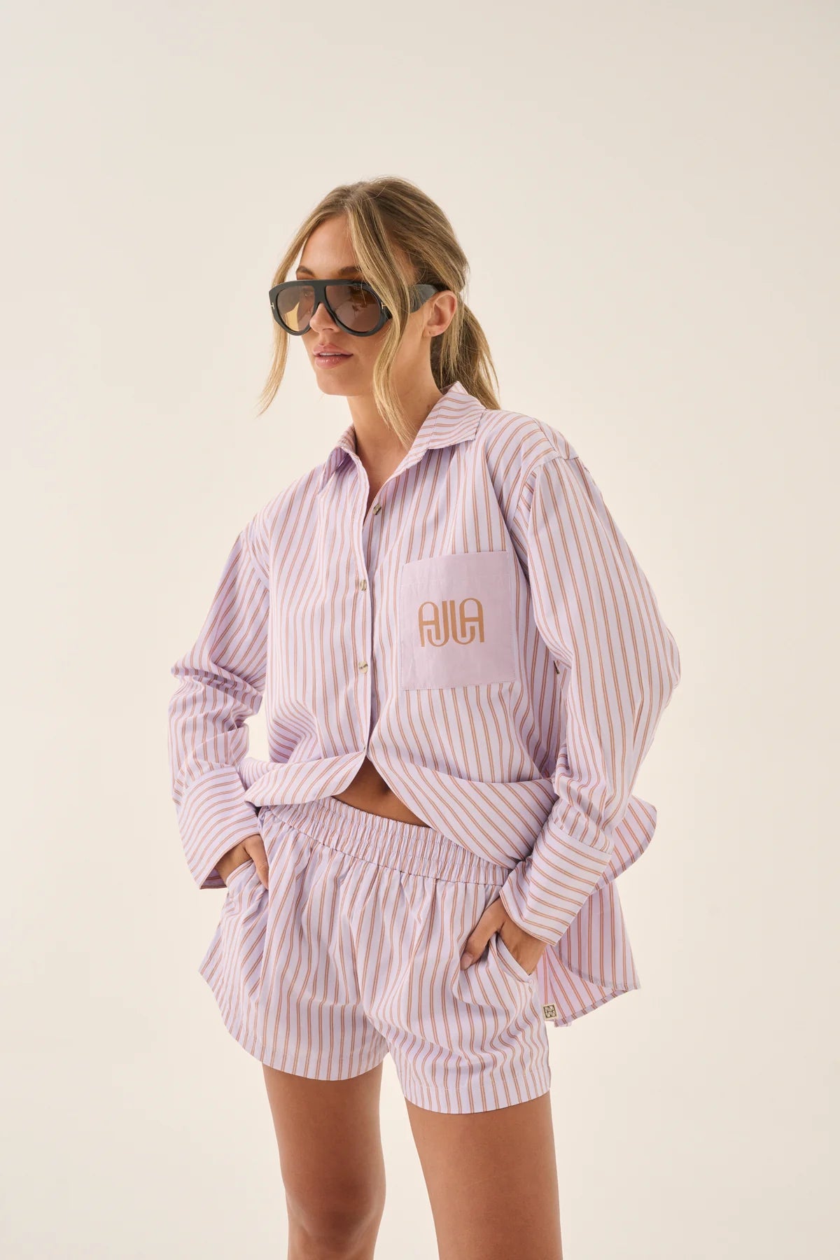 AJJA STRIPE SHORT LAVENDER