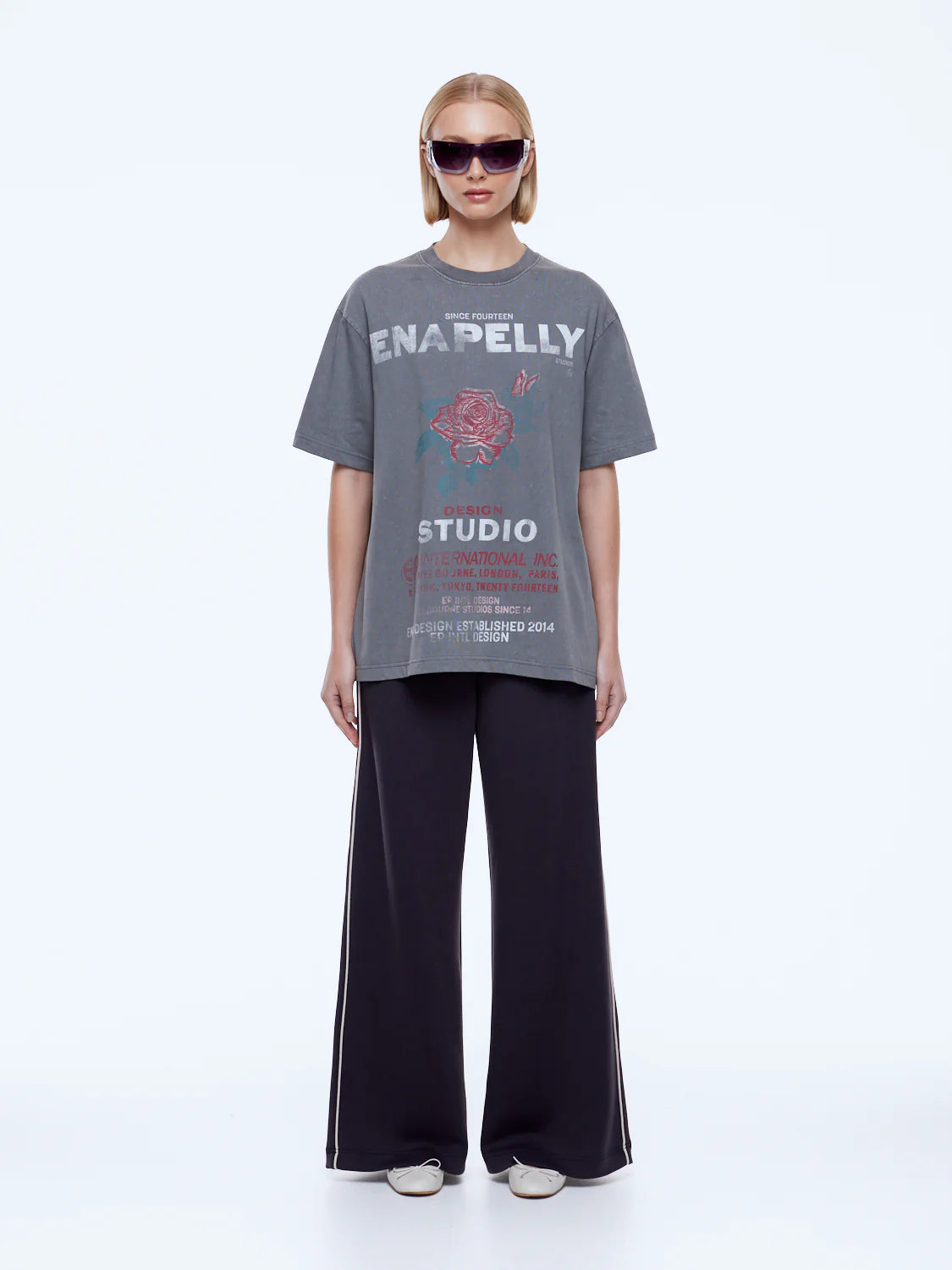 SOPHIA RELAXED TEE WASHED GREY