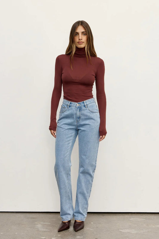 AIRLIE Top- Burgundy
