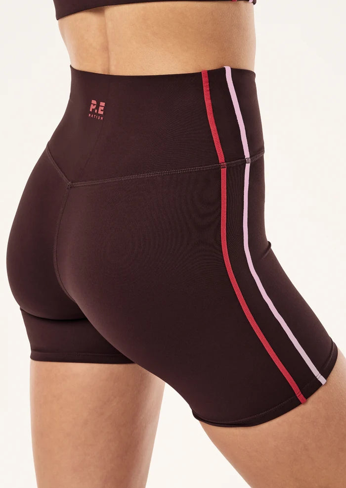 Clarity 5" Bike Short In Dark Plum & Strawberry