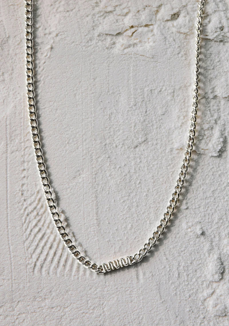 MUM Chain Necklace - Silver